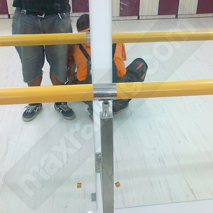 Парапет за спортни зали